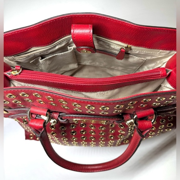 Michael Kors Women’s Leather Large Shoulder Tote Bag with Gold Studs - Picture 12 of 12